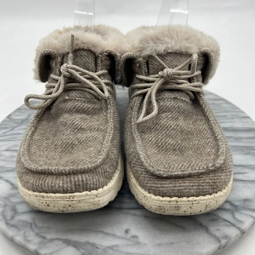 Hey Dude Women 8 Shoe Britt Nut Fur Lined Cozy Winter Bootie Convertible Mid Top